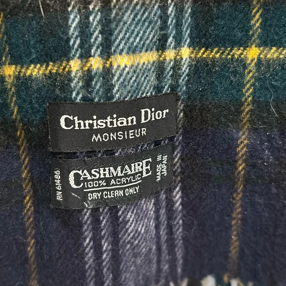 100% Christian Dior Cashmaire Dcarf